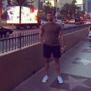 Meet your Posher, Johnny